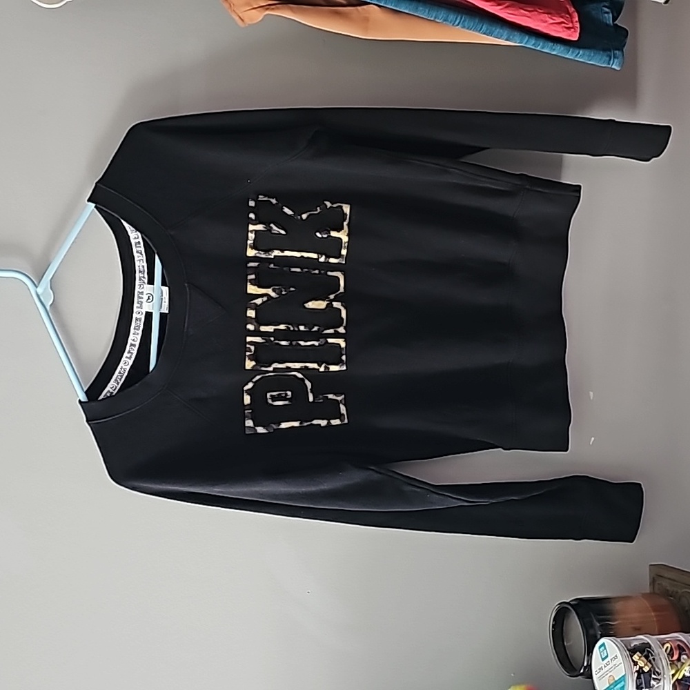 Womens VS PINK crew neck sweatshirt. Cheetah and black sz Small - Picture 4 of 7